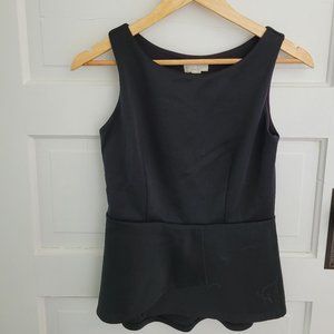 Bisou bisou black peplum top